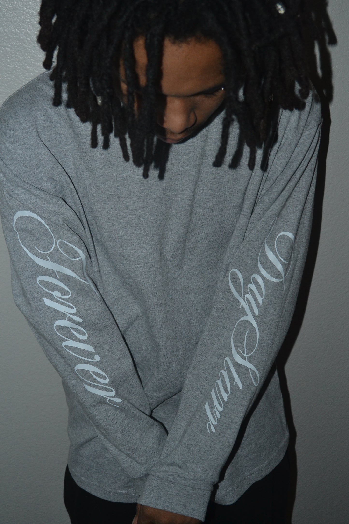 GREY LONGSLEEVES